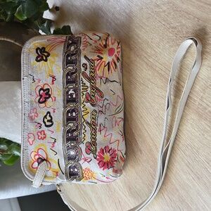 Burberry Zip-top Doodle Print Coated Canvas Pouch White Wallet